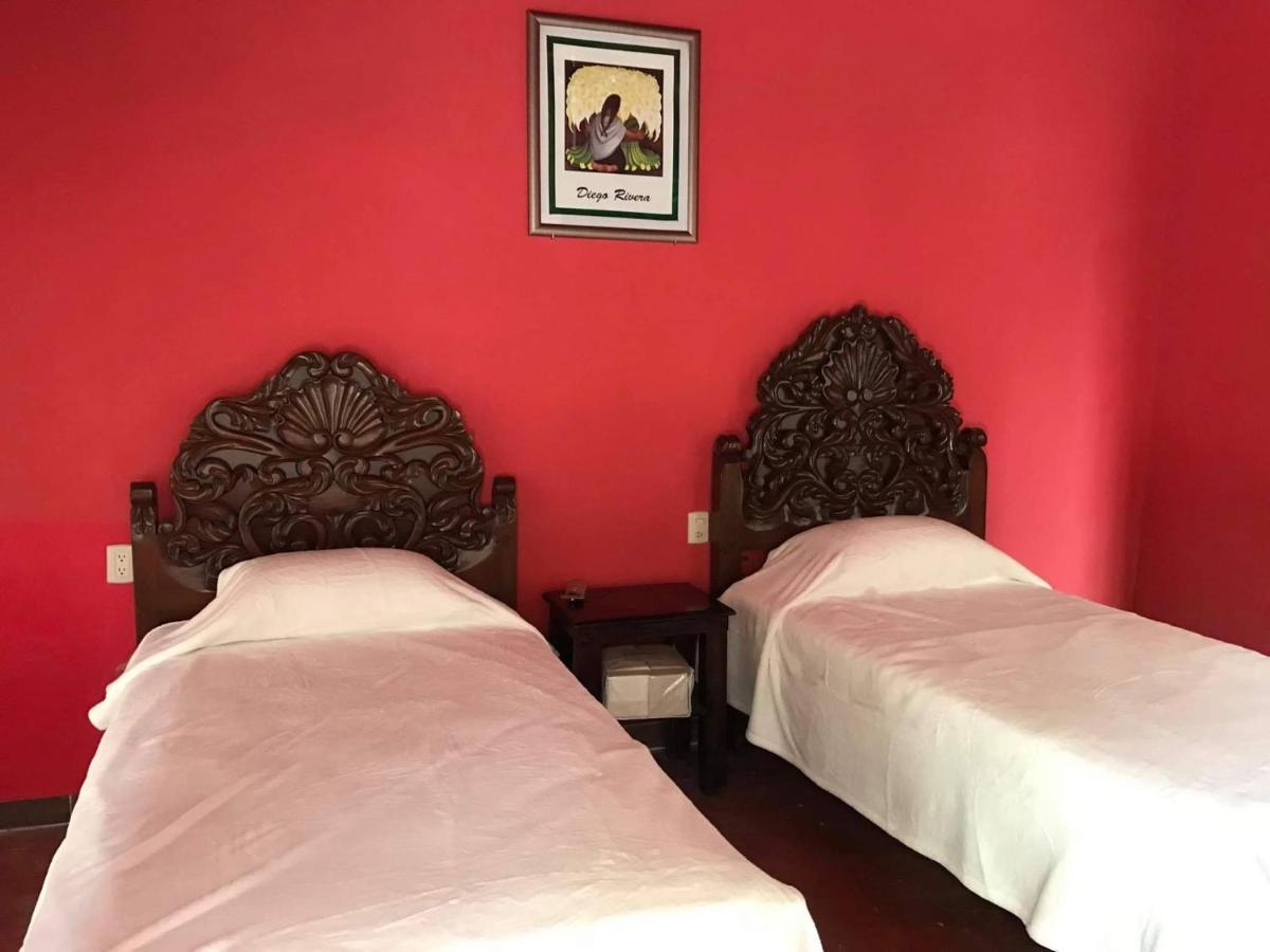 كويرنافاكا Villa Familiar El Ciruelo المظهر الخارجي الصورة