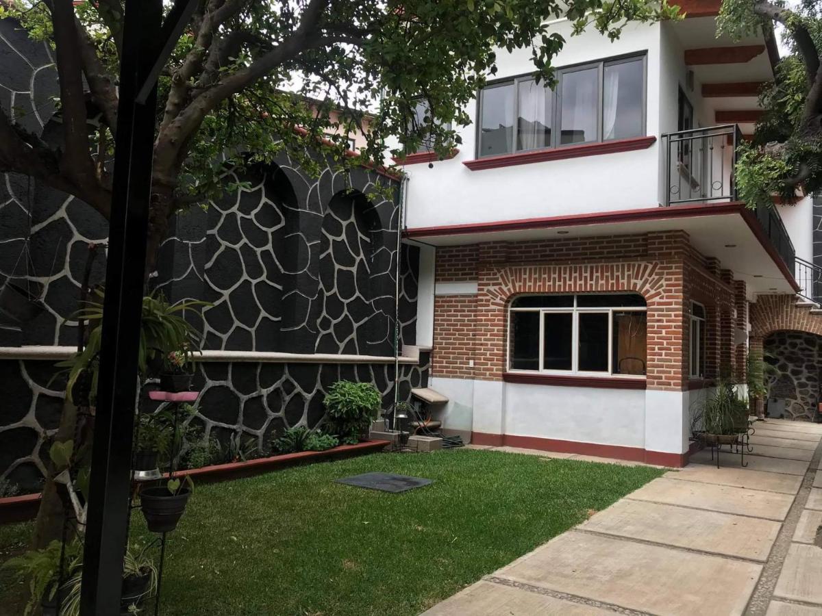 كويرنافاكا Villa Familiar El Ciruelo المظهر الخارجي الصورة