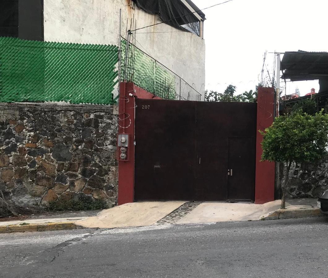 كويرنافاكا Villa Familiar El Ciruelo المظهر الخارجي الصورة